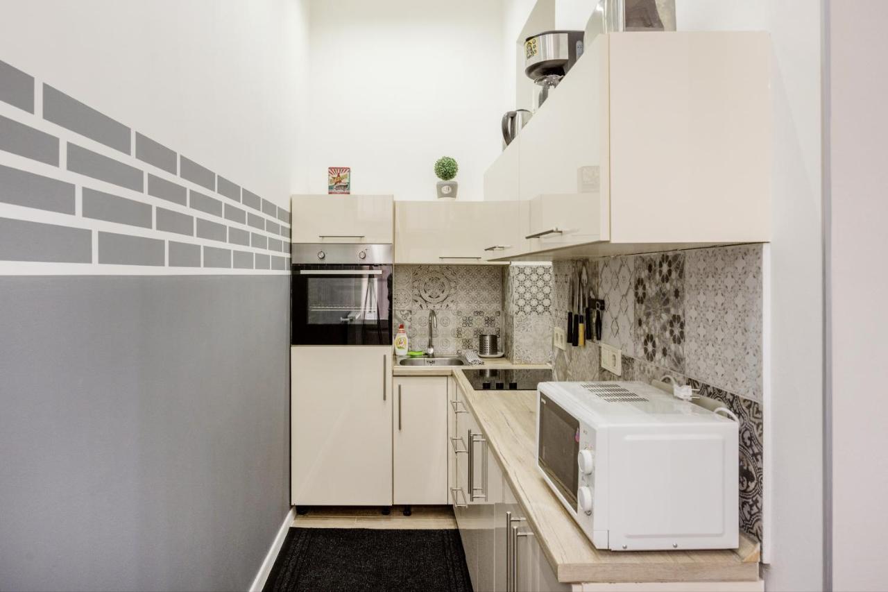 O Street 3 Bedroom Stylish Apartment Budapest Exterior photo